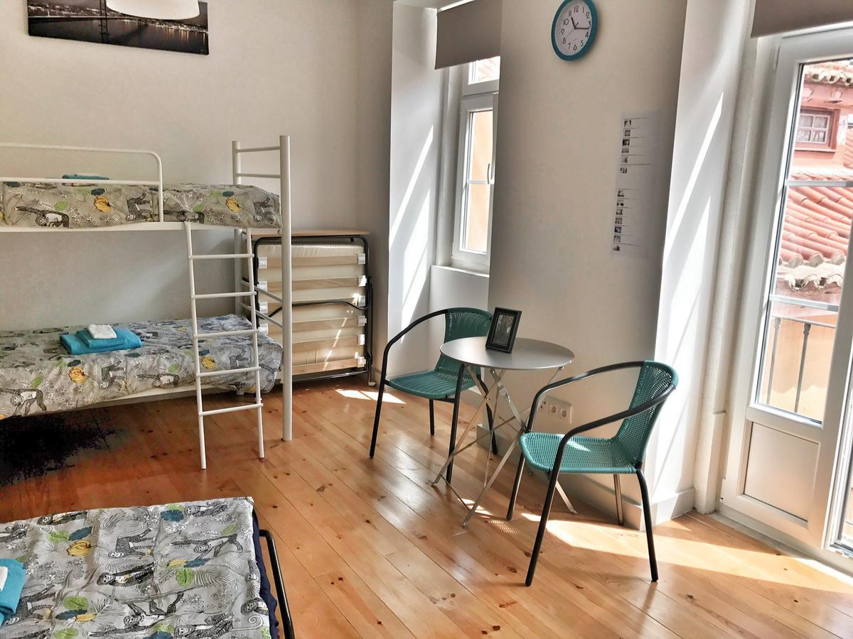 Guesthouse Castelo Lizbona Pokój zdjęcie
